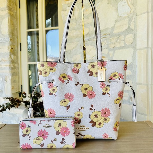 Coach Floral Cluster Print Andy Tote/ Long Zip Around Wallet IN Chalk Multi NWT - Picture 1 of 12